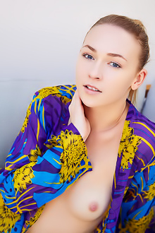 Jenny Wild Spread Wide To Display Her Shaved Pussy