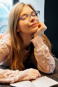 Blonde Teen Hottie Siya