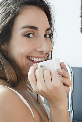 Ana BB Hottest Women Spreads Her Pussy