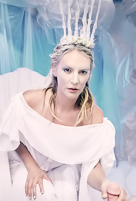 Cosplay Porn Gallery With Mona Wales