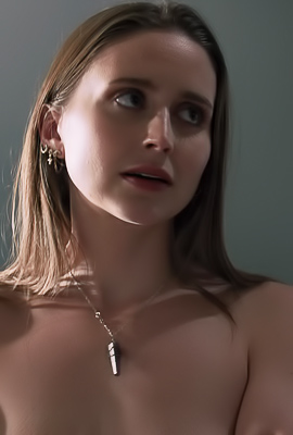 Laney Grey Dominates Room With Live Sex Show