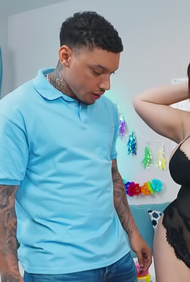 Natasha Nice plays with lacy lingerie and a dildo, teasing Air before indulging in choice pussy.POV