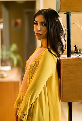 Jane Wilde Lustfully Teases in Sun-Dappled Mid Century Beauty